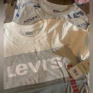 Levi’s boys tees